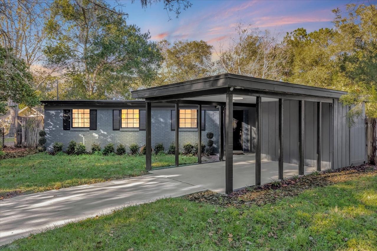 409 Oakhurst St., Altamonte Springs, FL 32701