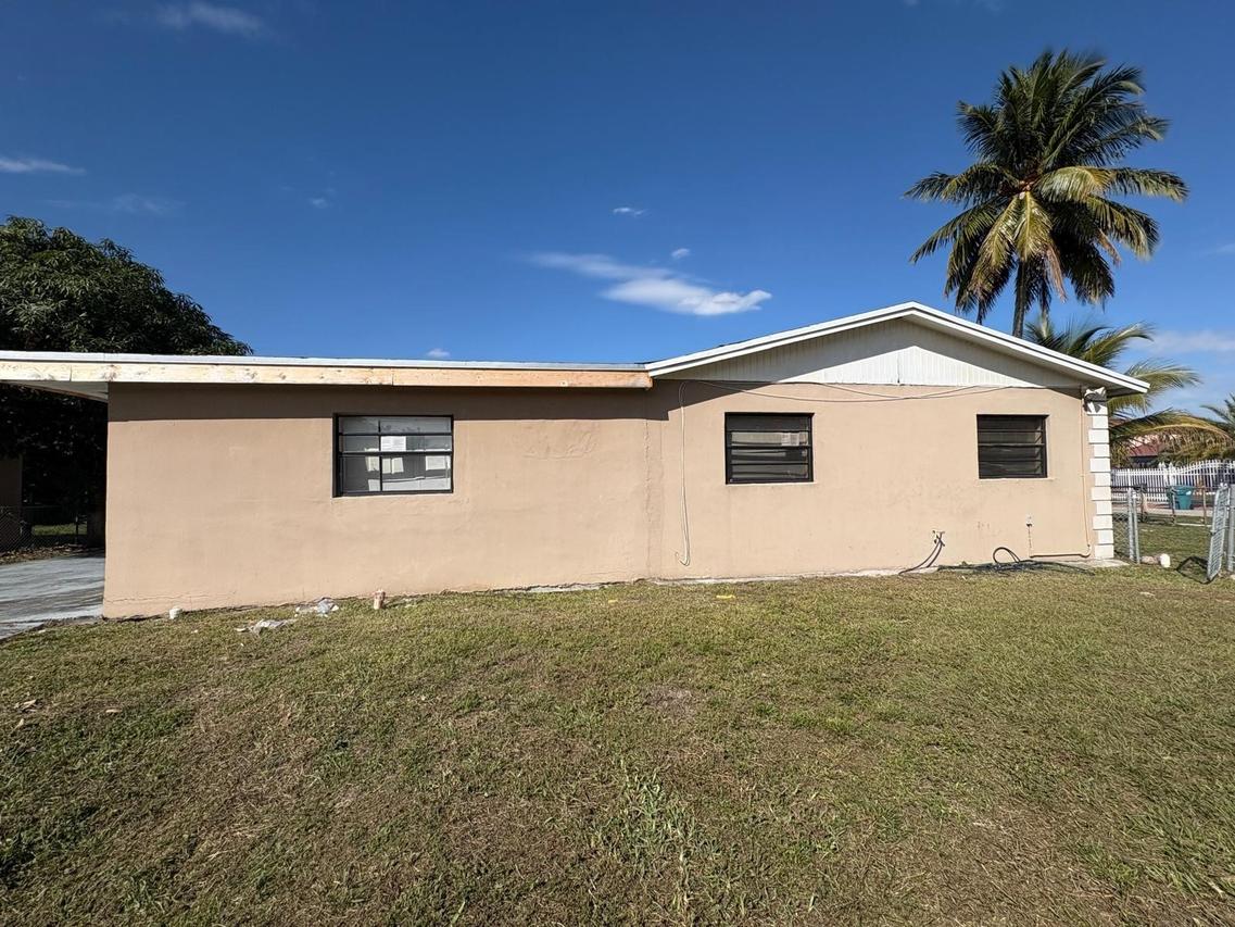 20352 Nw 39th Ct Ct., Miami Gardens, FL 33055