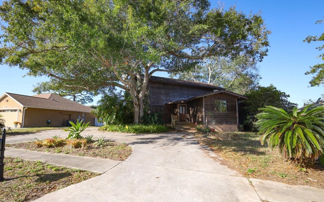 3140 Demaret Dr., Titusville, FL 32780