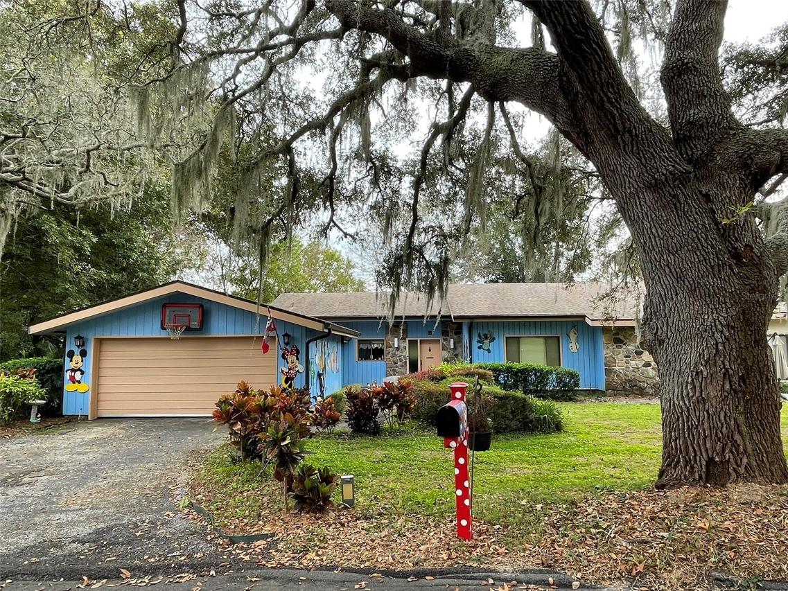 14 Canterbury Dr., Haines City, FL 33844