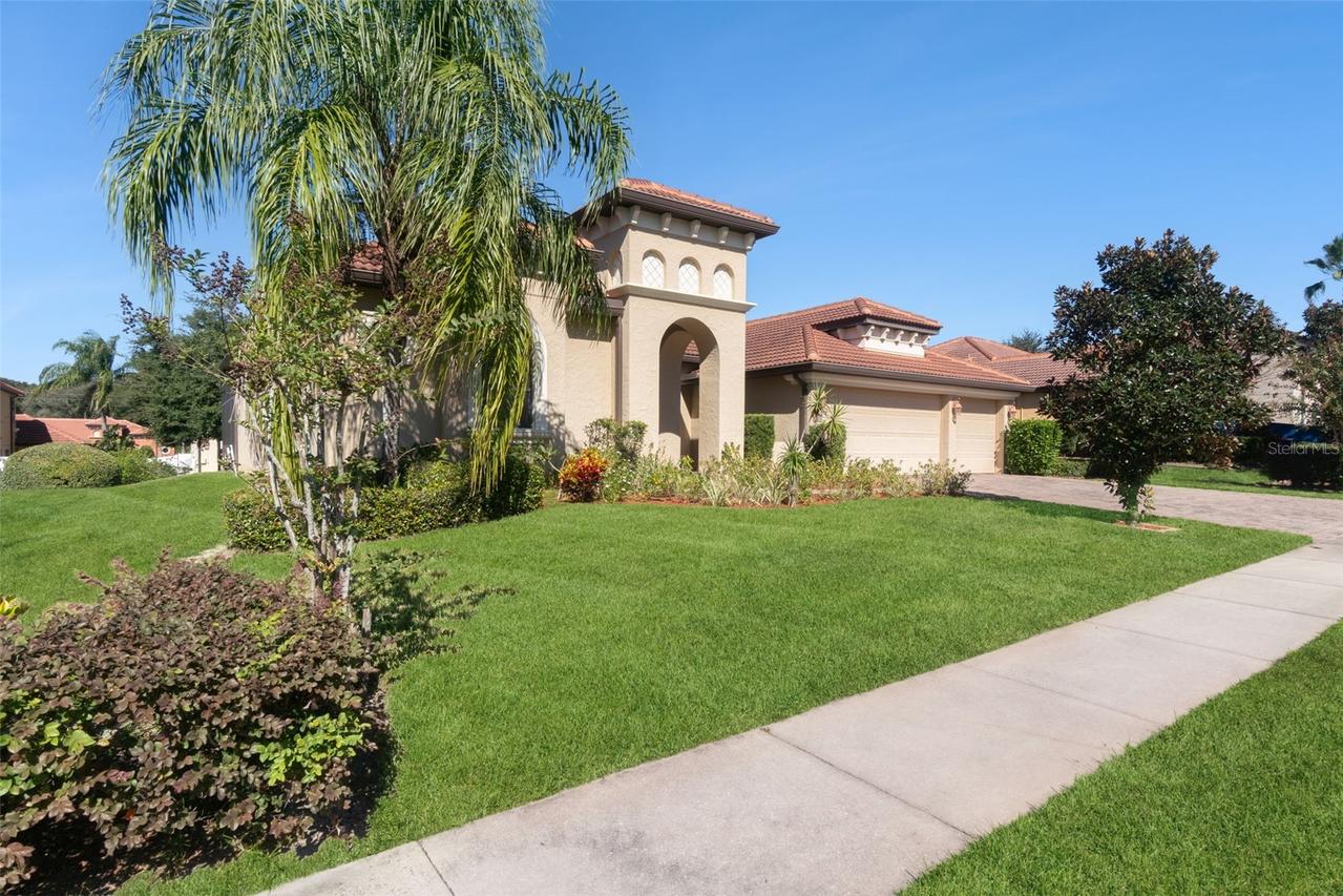 2921 Falconhill Dr., Apopka, FL 32712