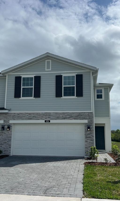 454 Thompson Village Ave., Apopka, FL 32703