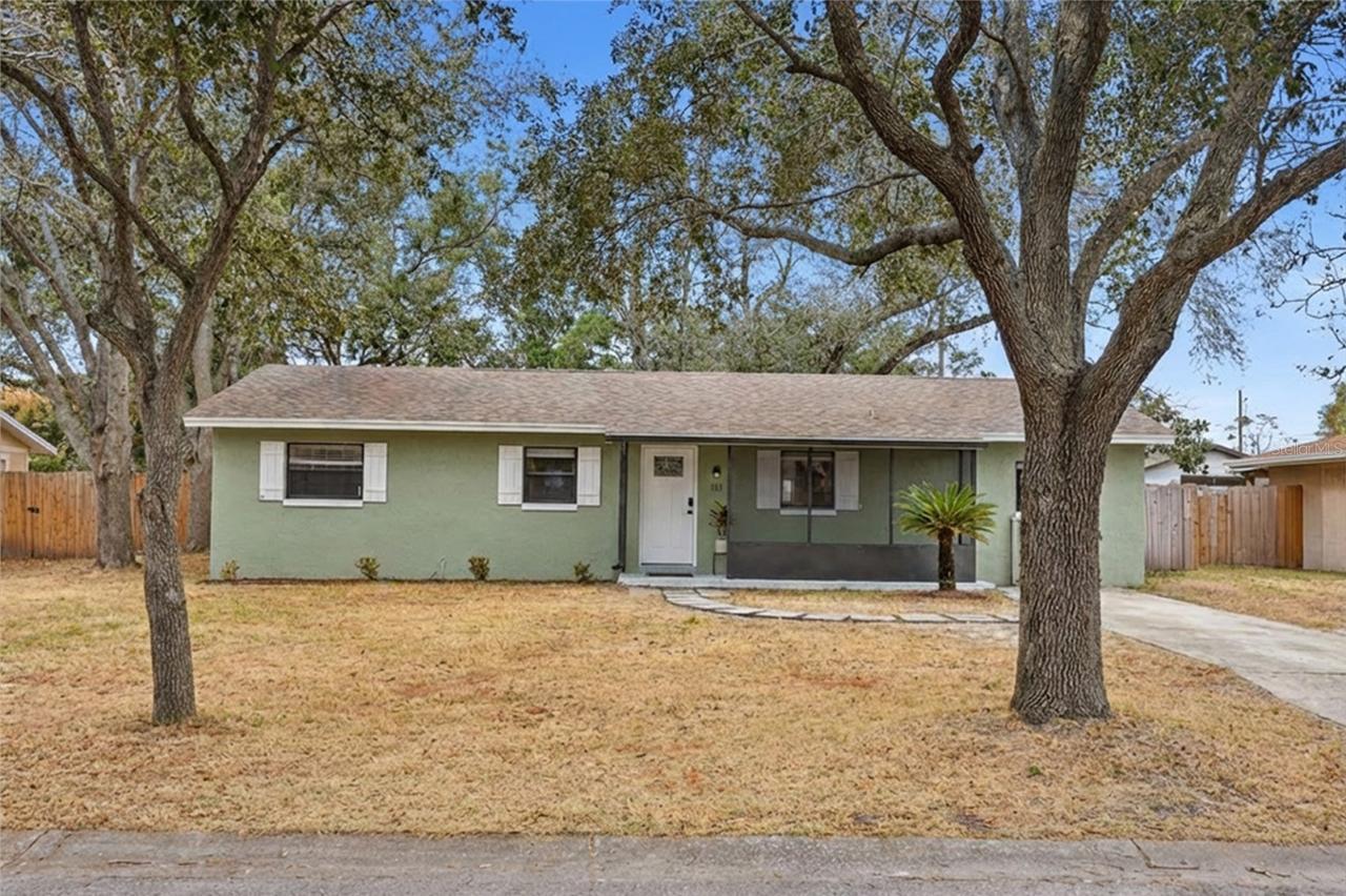 112 Alexandria Ave., Minneola, FL 34715