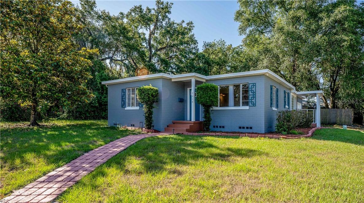 2014 Newman St., Orlando, FL 32803