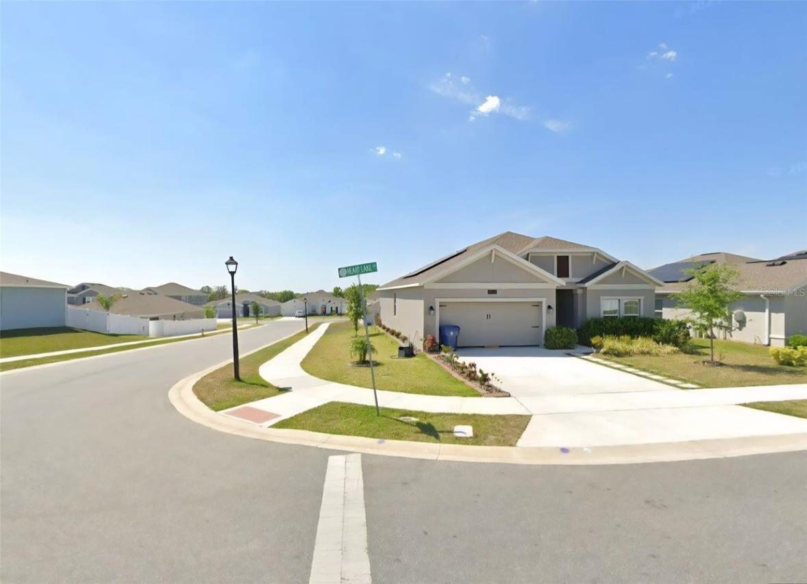 1929 Heart Lake Dr., Groveland, FL 34736