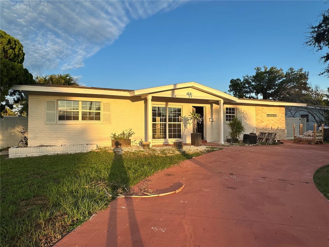 4641 Shore Acres Blvd., St Petersburg, FL 33703