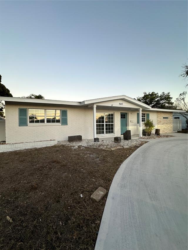 4641 Shore Acres Blvd., St Petersburg, FL 33703