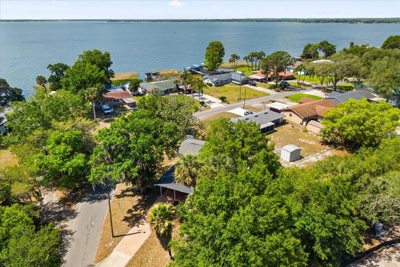 7247 Treasure Island Rd., Leesburg, FL 34788