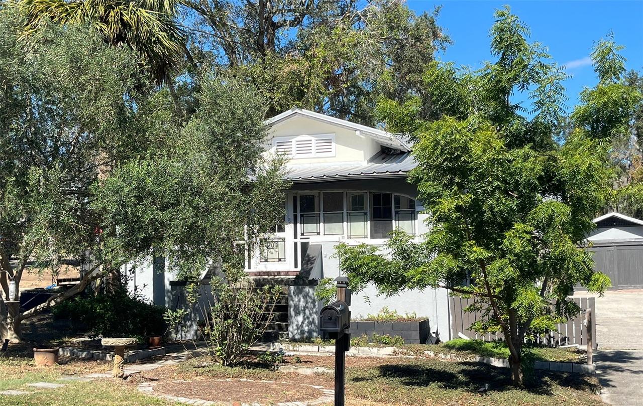 200 Wood Ave., Haines City, FL 33844