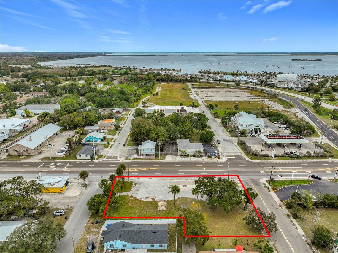 405 Garden St., Titusville, FL 32796
