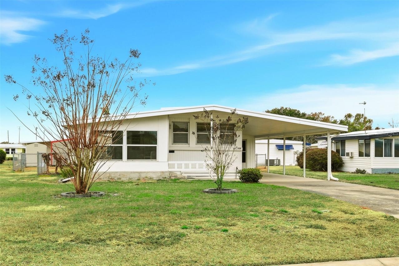 1125 Elkhart Cir., Tavares, FL 32778