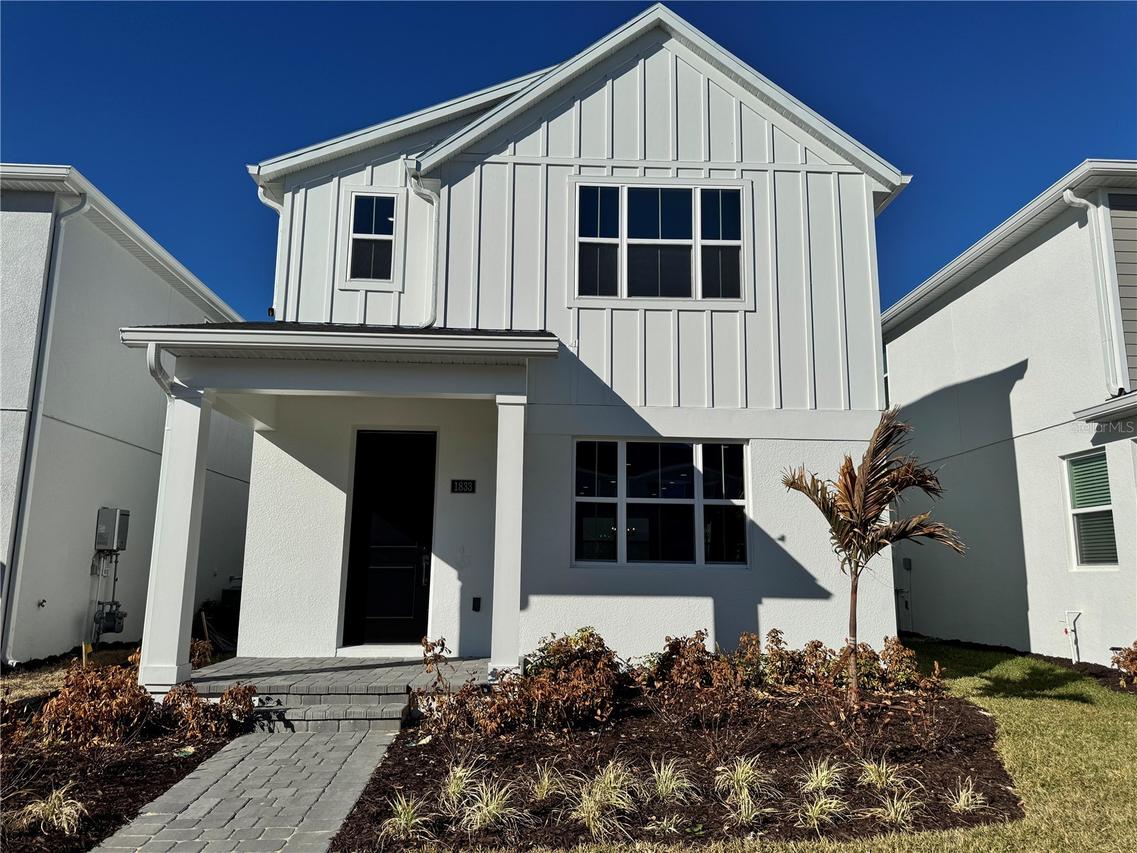 1833 Crowncrest Dr., Apopka, FL 32703