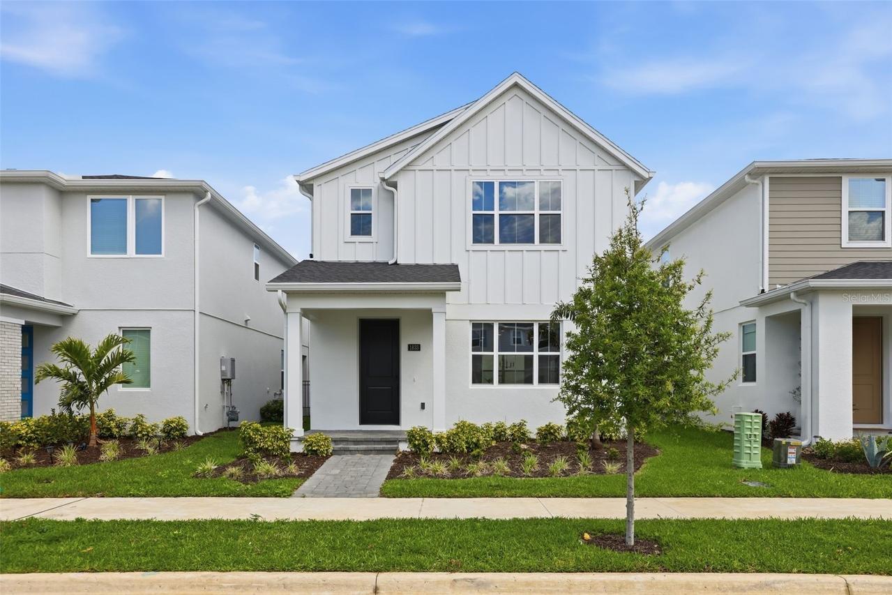 1833 Crowncrest Dr., Apopka, FL 32703