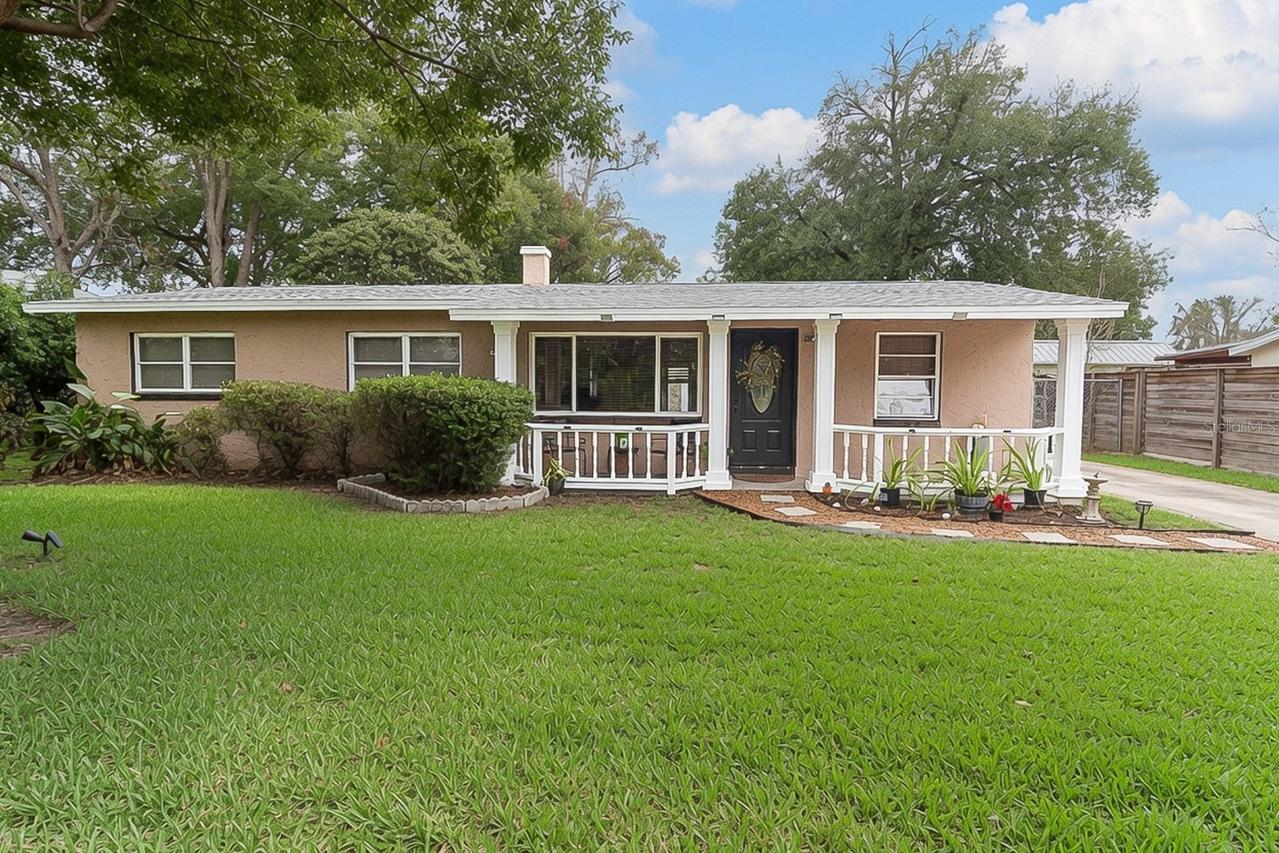 2606 E Crystal Lake Ave., Orlando, FL 32806