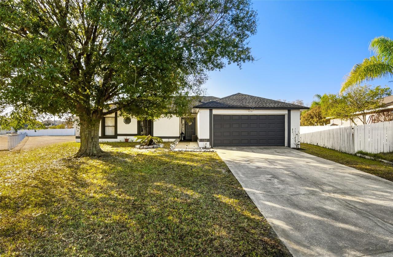 114 Dundee Ln., Kissimmee, FL 34758