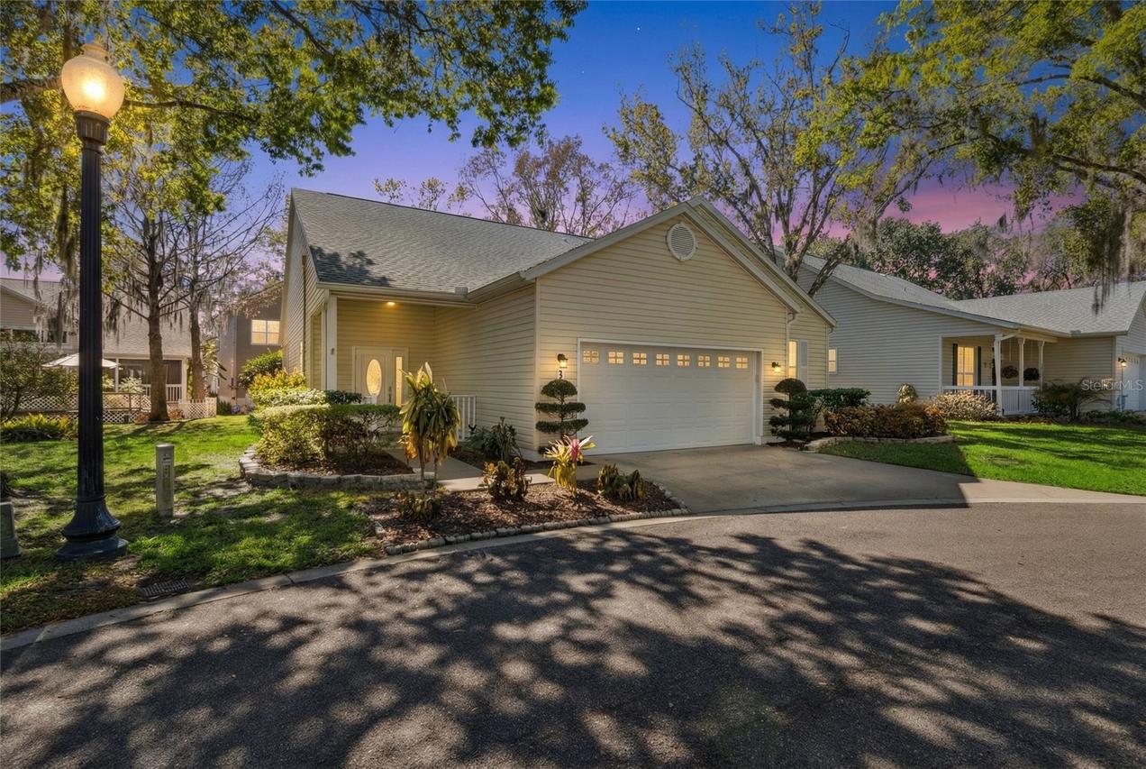 295 Marsh Landing Cir. #30, Debary, FL 32713