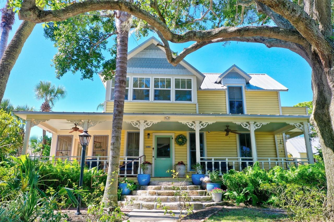 241 N Indian River Dr., Cocoa, FL 32922