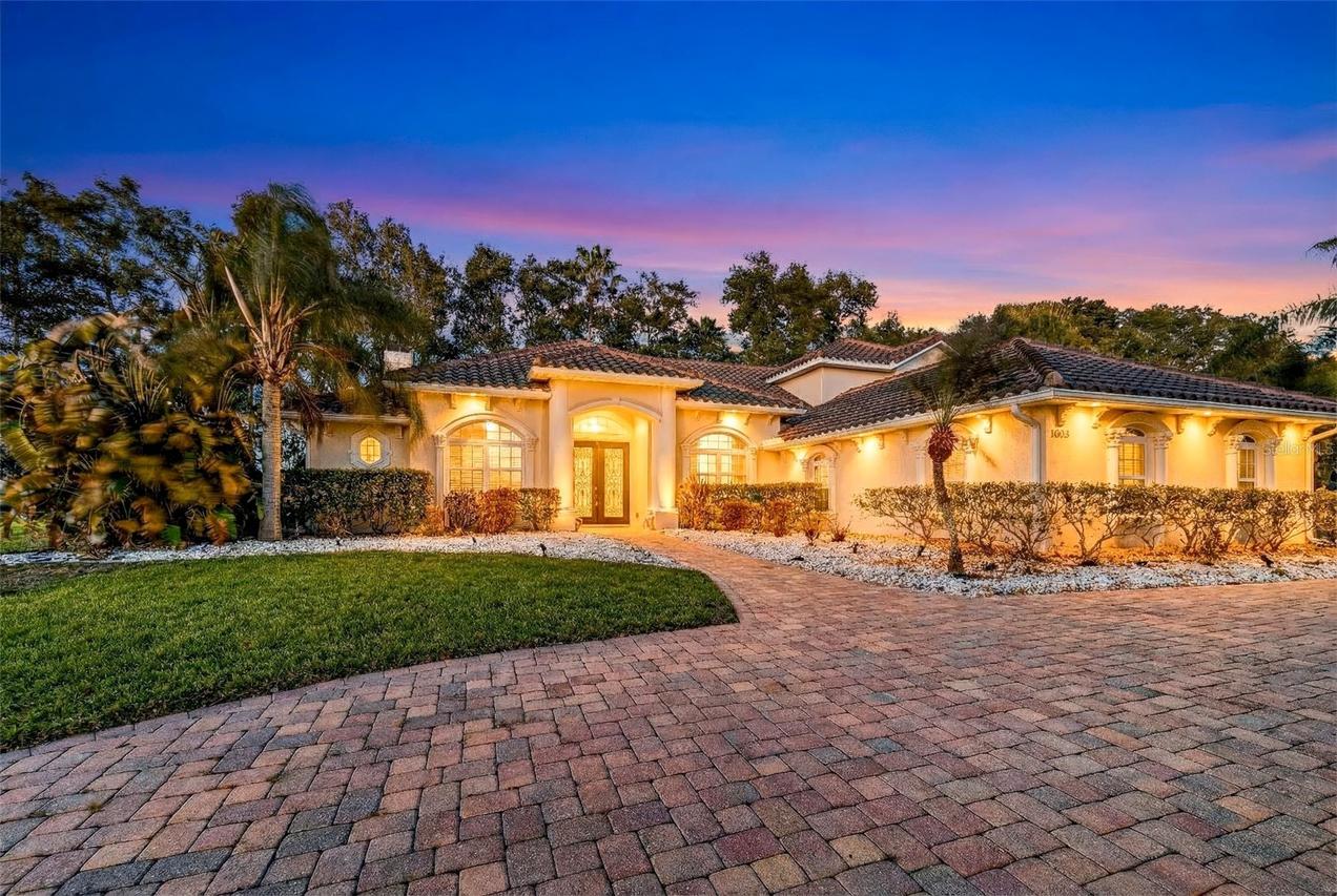 16623 Royal Palm Dr., Groveland, FL 34736