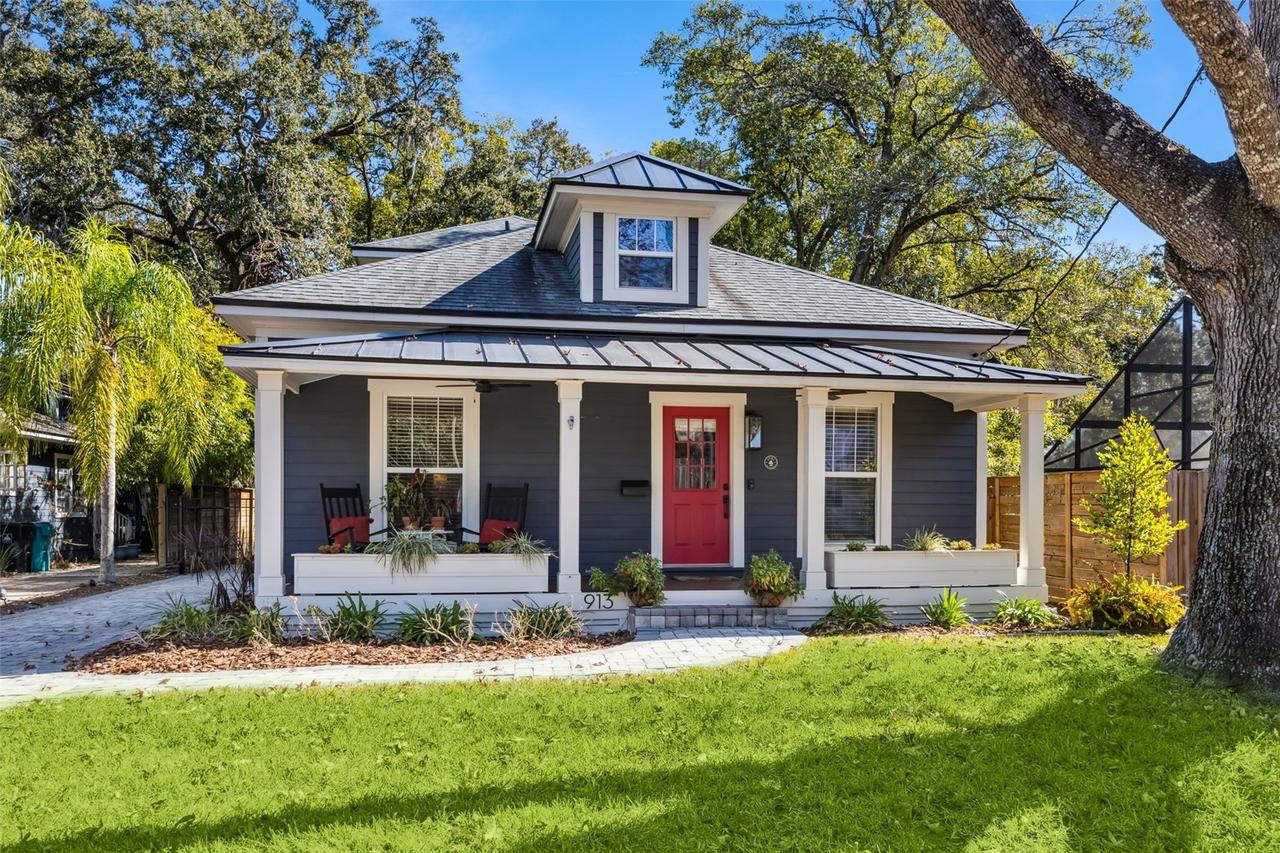 913 La Salle Ave., Orlando, FL 32803