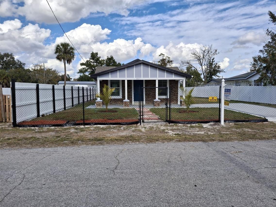 825 3rd St., Winter Haven, FL 33881