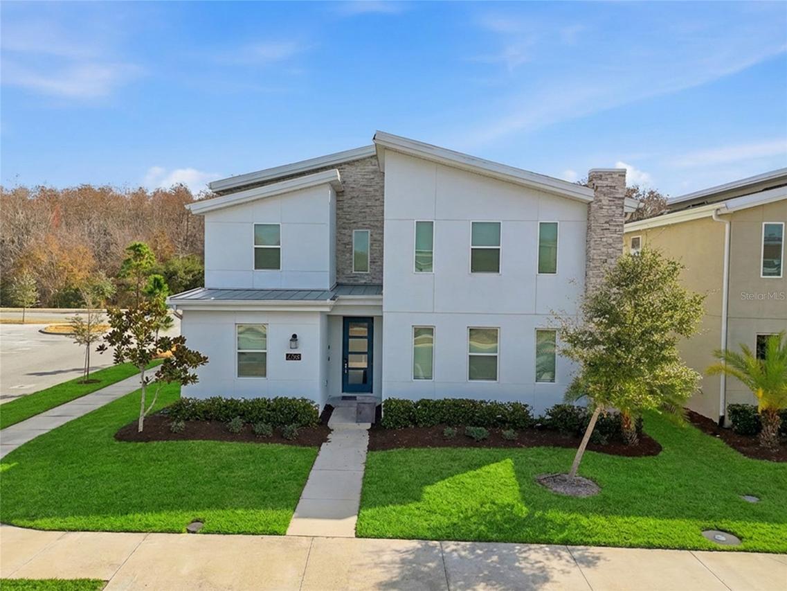 2706 Oxymoron Way, Kissimmee, FL 34746