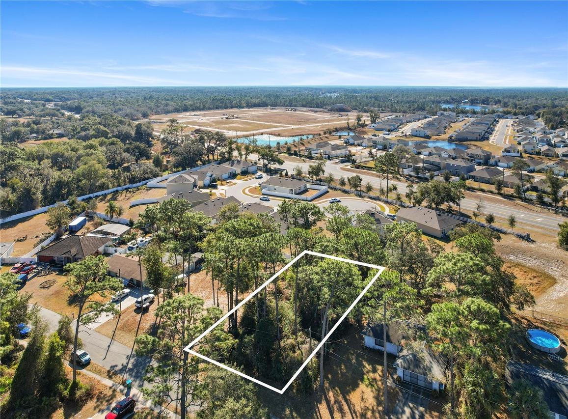 102 Neal Dr., Deltona, FL 32738