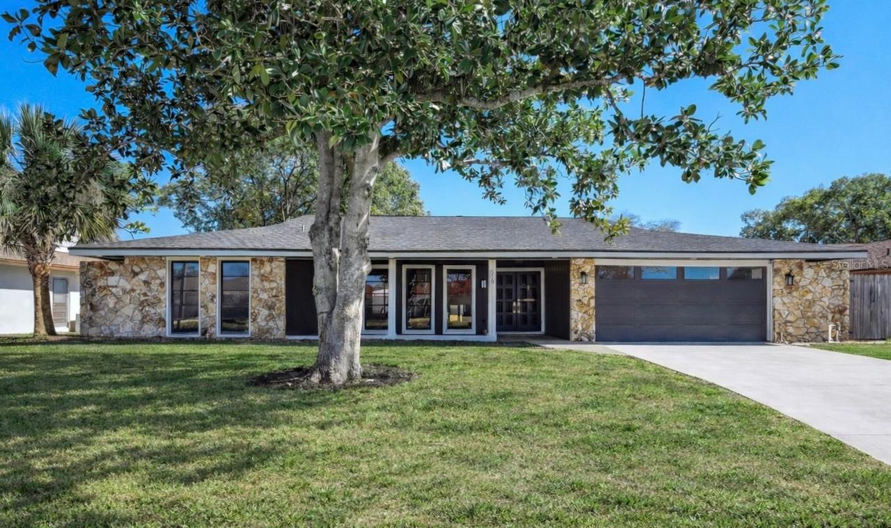 213 Doverwood Rd., Fern Park, FL 32730