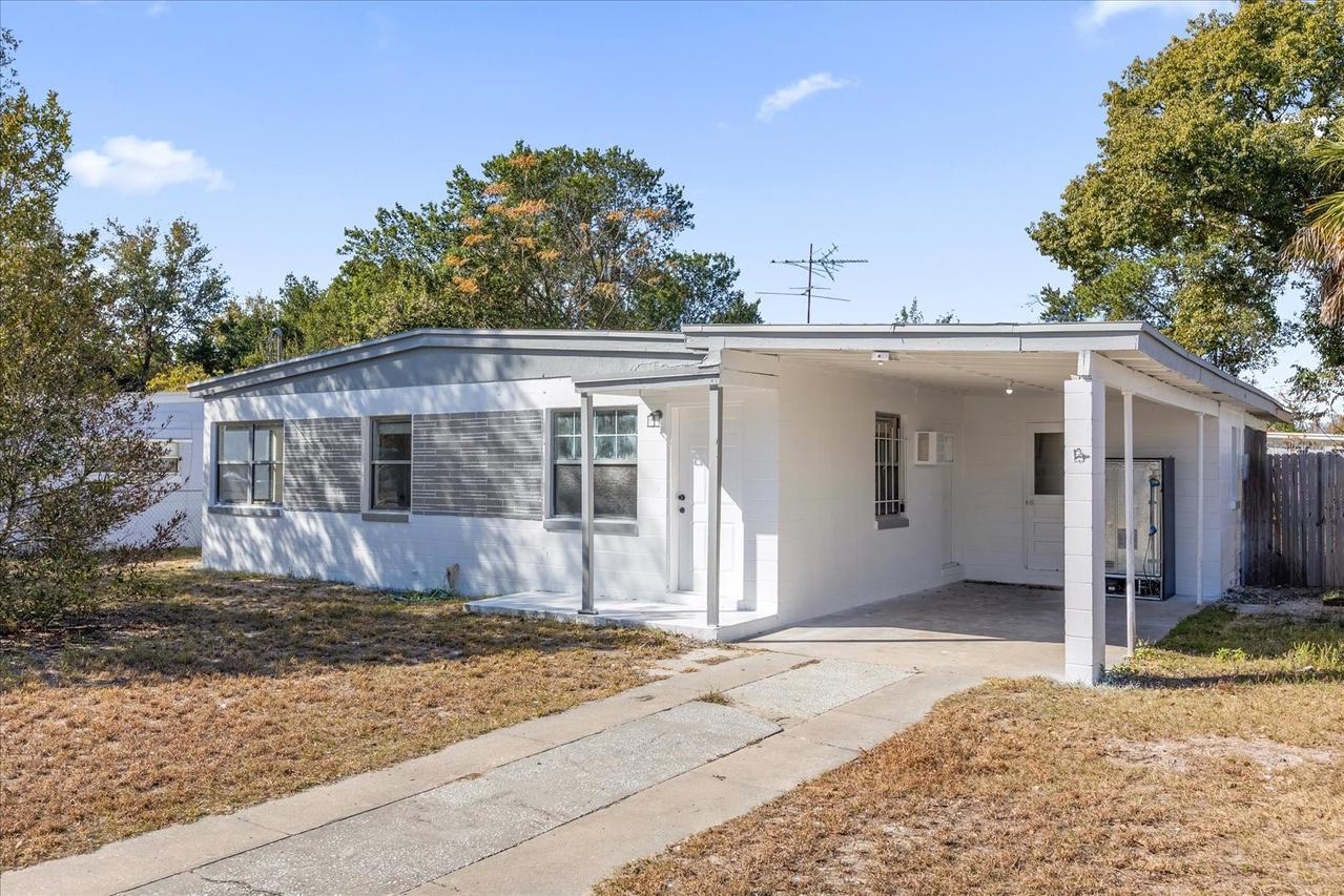 920 Hacienda Ct., Orlando, FL 32808