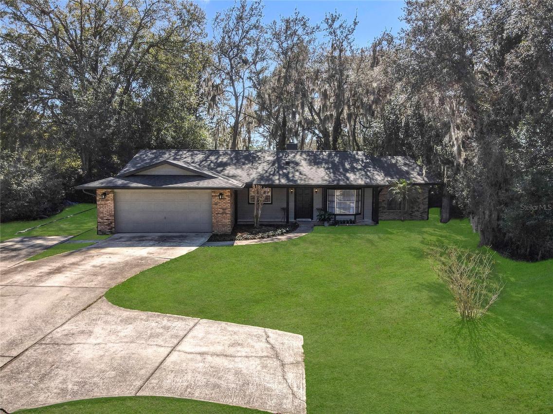 131 E Highbanks Rd., Debary, FL 32713