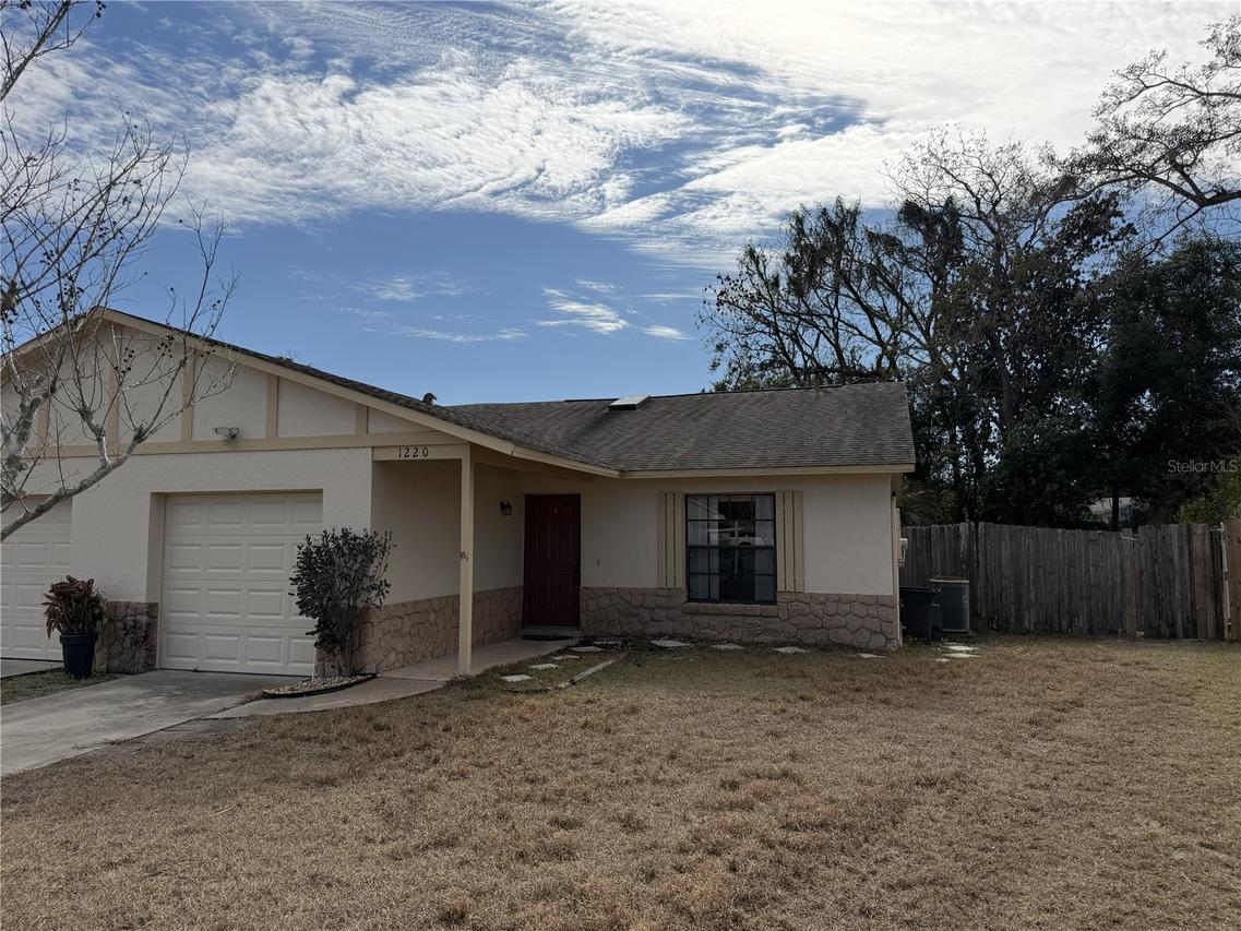 1220 Gina Ct., Apopka, FL 32703