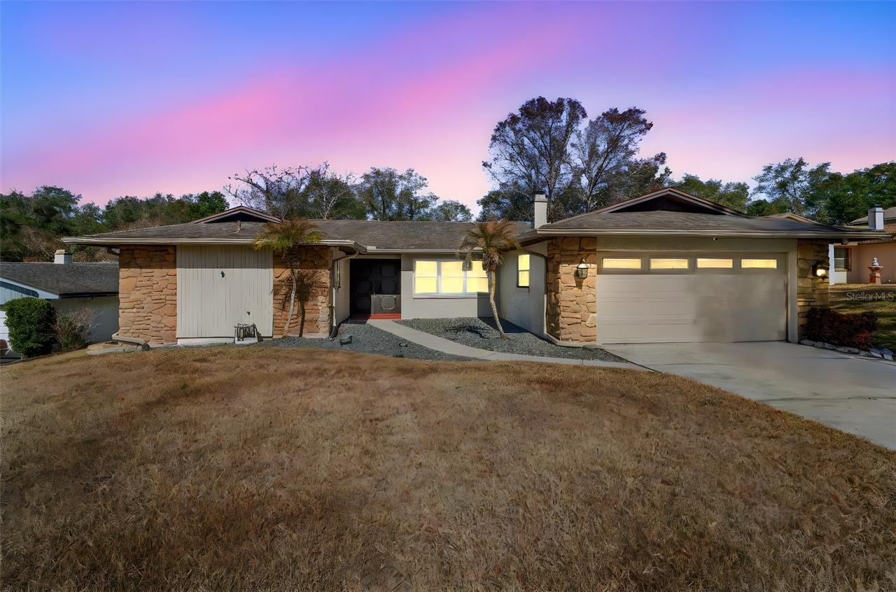 633 Iris St., Altamonte Springs, FL 32714