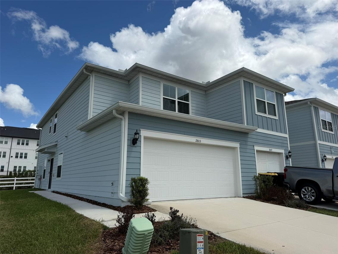 2803 Stunning Ave., Davenport, FL 33896