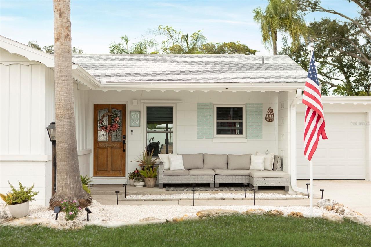 7029 Delta Way, Clearwater, FL 33764