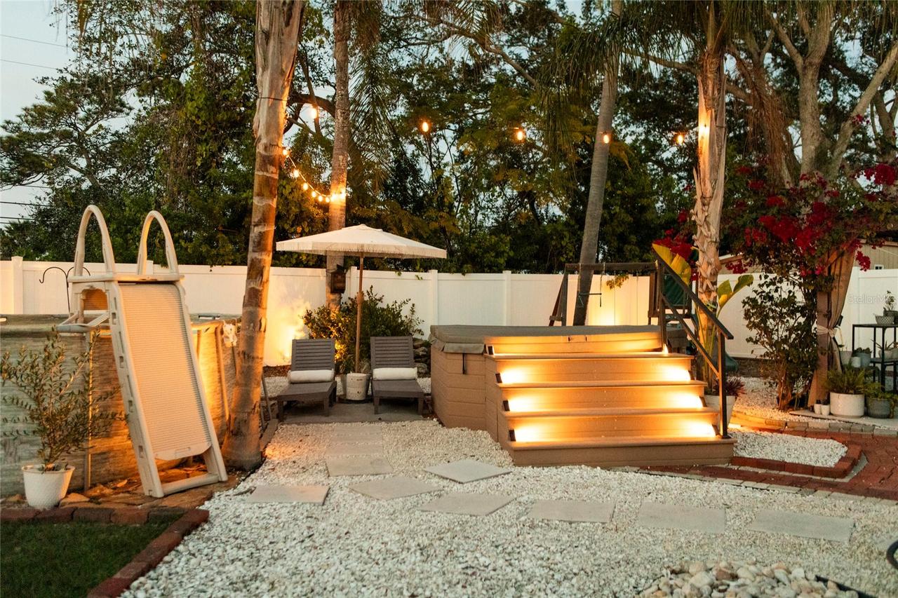 7029 Delta Way, Clearwater, FL 33764