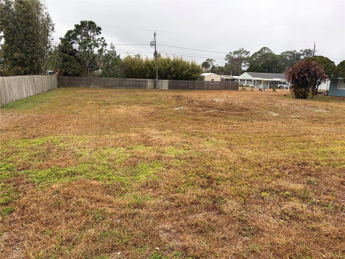 1020 Ruth Dr., Edgewater, FL 32132