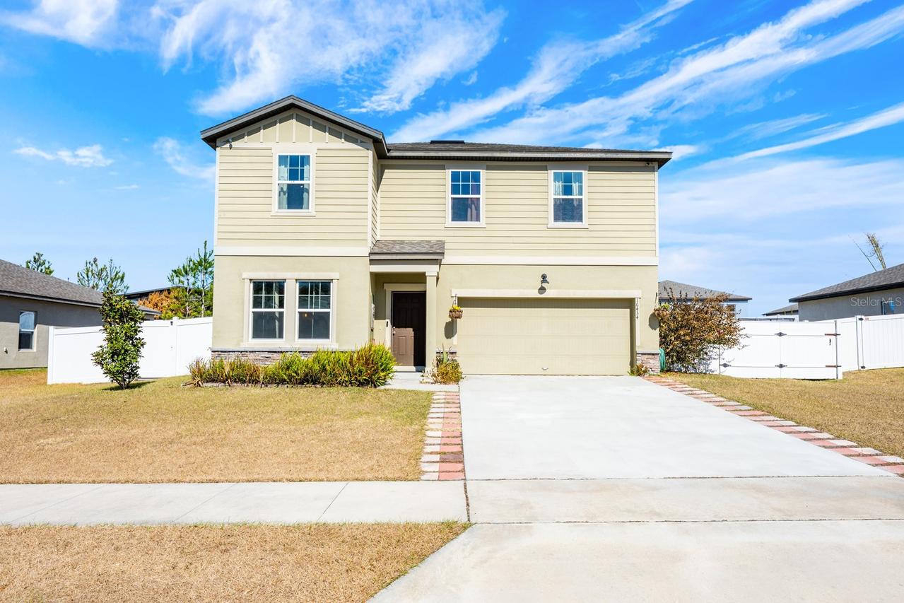16434 Winding Blossom Dr., Groveland, FL 34736