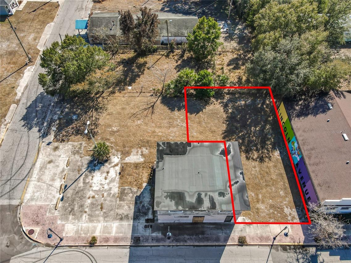 Lincoln Ave., Lake Wales, FL 33853