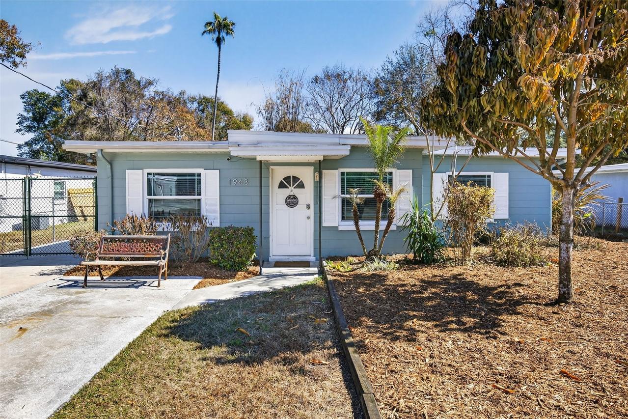 1943 Cloverlawn Ave., Orlando, FL 32806