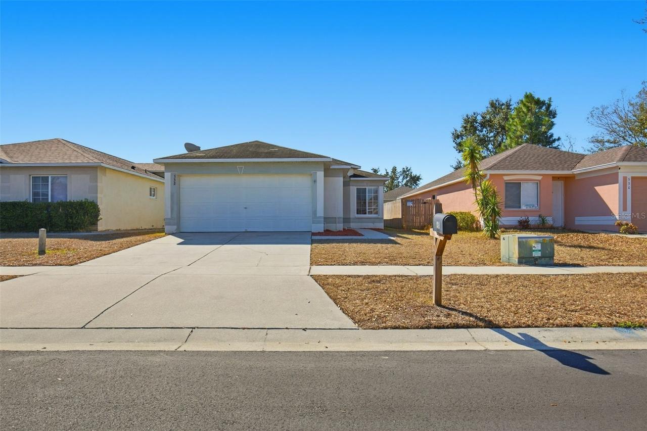 532 Scarlet Maple Ct., Plant City, FL 33563