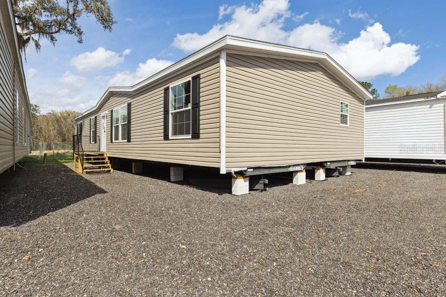 45560 Georgia St., Paisley, FL 32767