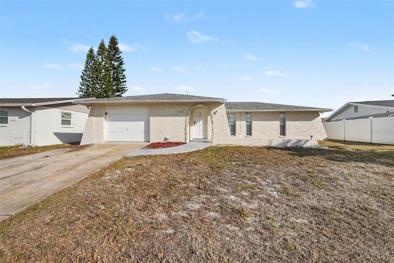 7321 S Rosarian Dr., Port Richey, FL 34668