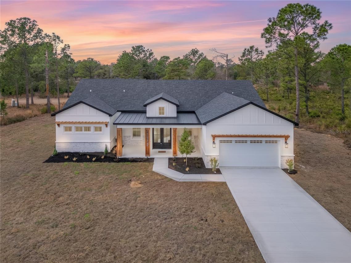 42845 Honeysuckle St., Eustis, FL 32736