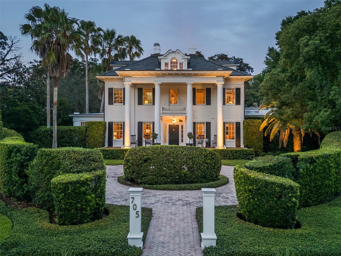 705 Delaney Ave., Orlando, FL 32801