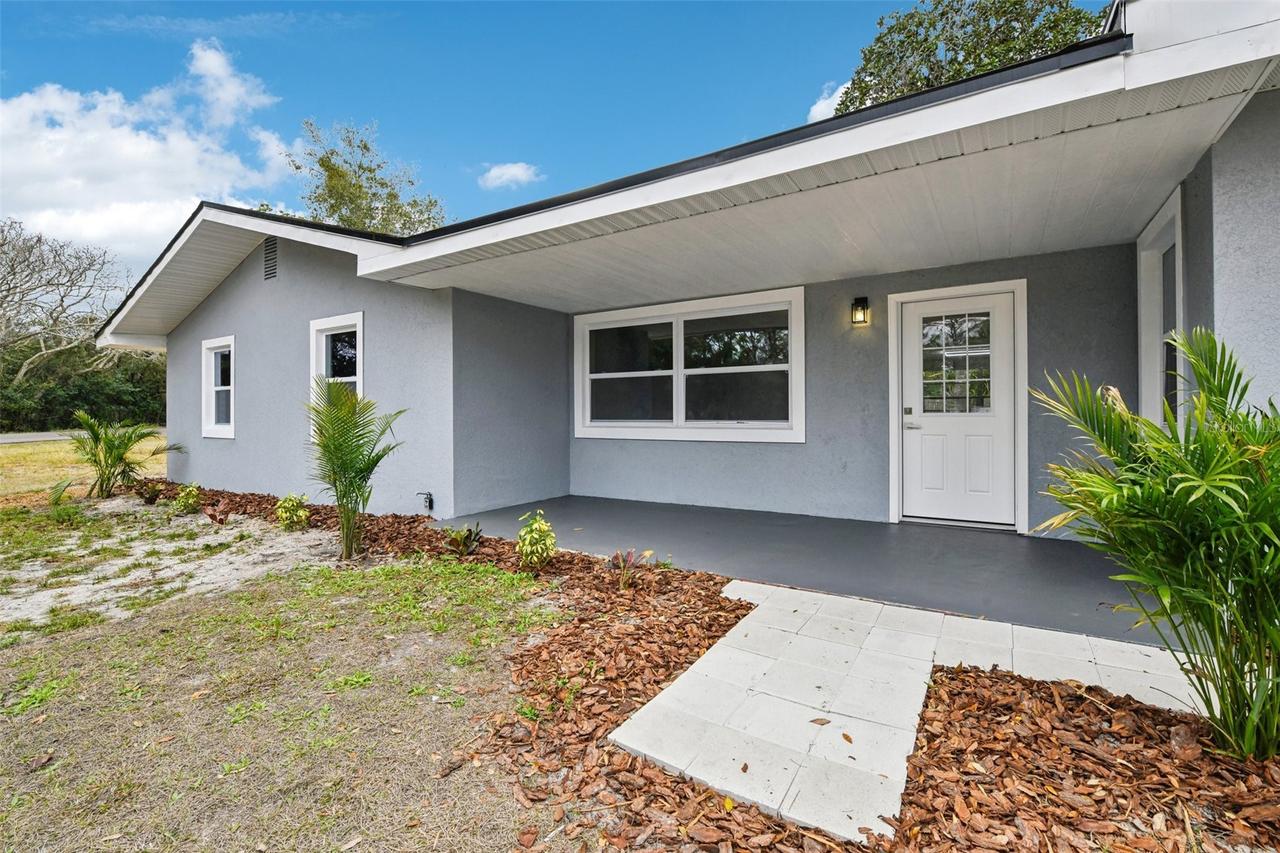 560 E 2nd St., Chuluota, FL 32766