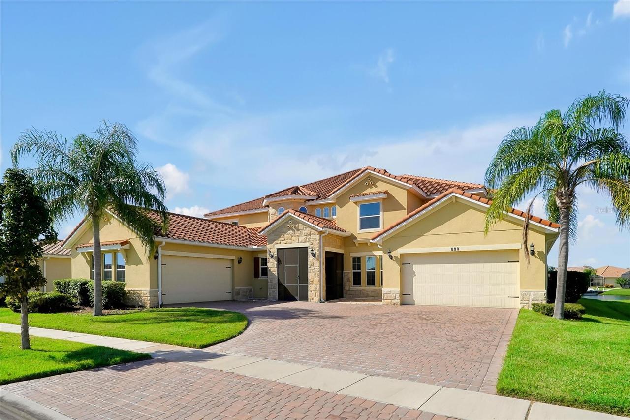 880 Spinnaker Way, Kissimmee, FL 34746