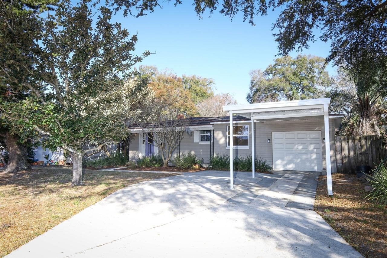 819 Canovia Ave., Orlando, FL 32804