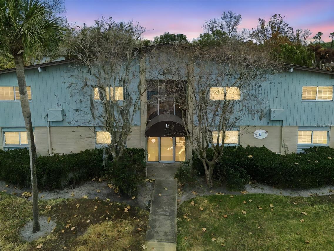 1695 Lee Rd. #E215, Winter Park, FL 32789