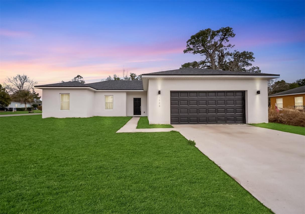 1523 Zinnia Dr., Deltona, FL 32725