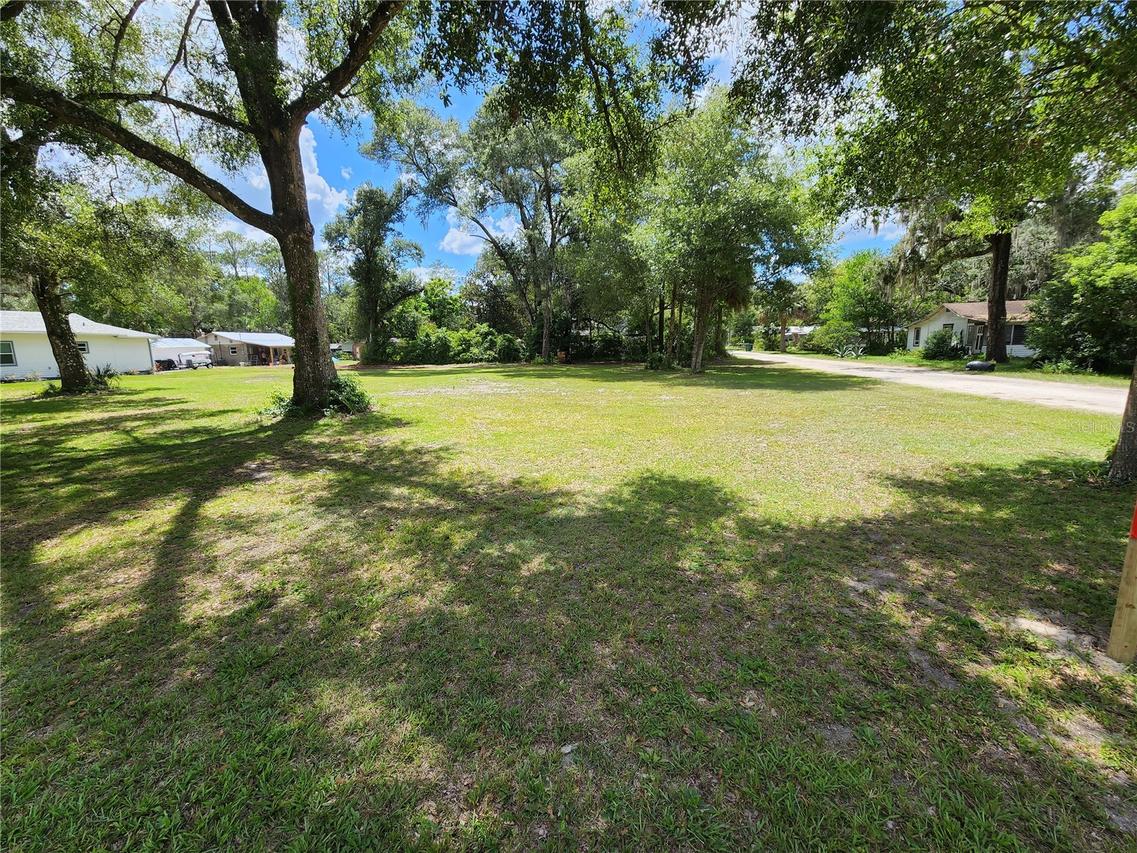 360 N Summit Ave., Lake Helen, FL 32744