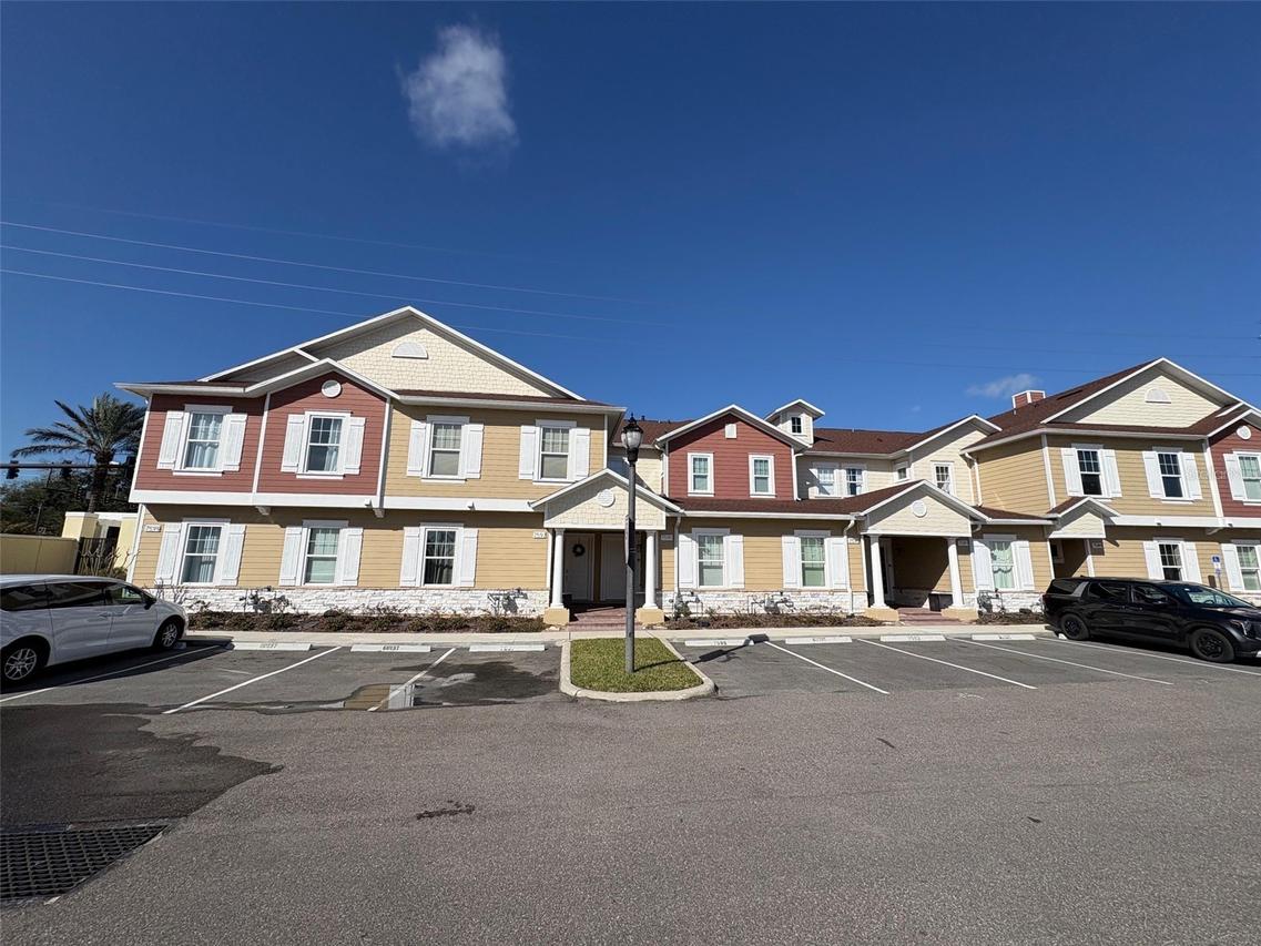 7595 Sunflower Cir., Kissimmee, FL 34747